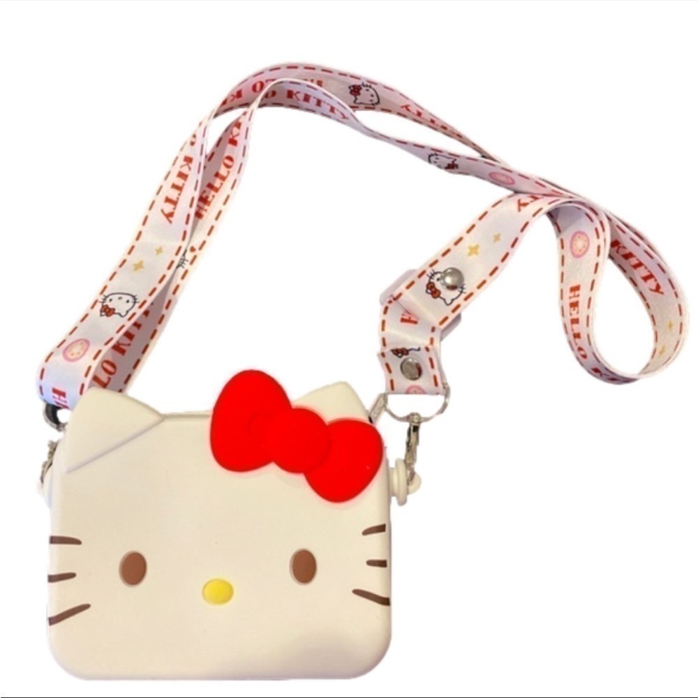 Sanrio Hello Kitty Small Crossbody
Purse. NWOT